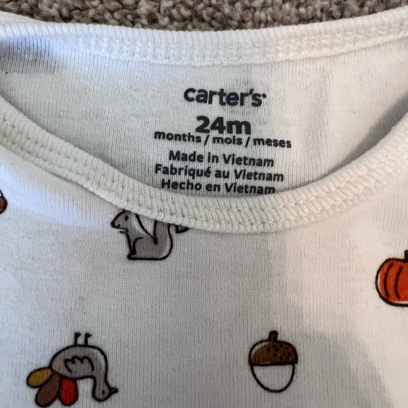 Carters Thanksgiving Onesie - Size 24 Months - Picture 3 of 3